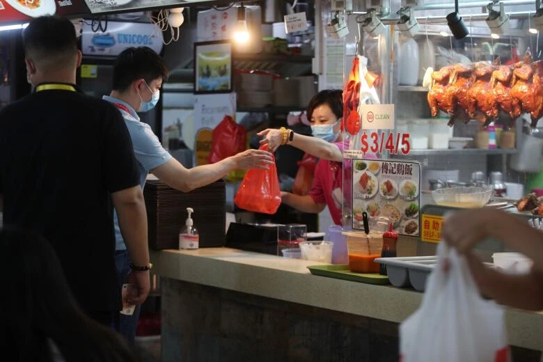 “สิงคโปร์” หวั่นอุปทานสะดุด หลังมาเลเซียระงับส่งออกไก่ เริ่ม 1 มิ.ย.