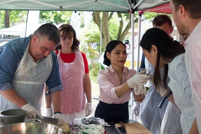 ทูตพาณิชย์ เบอร์ลิน  สนองนโยบายดัน “อาหารไทย อาหารโลก”