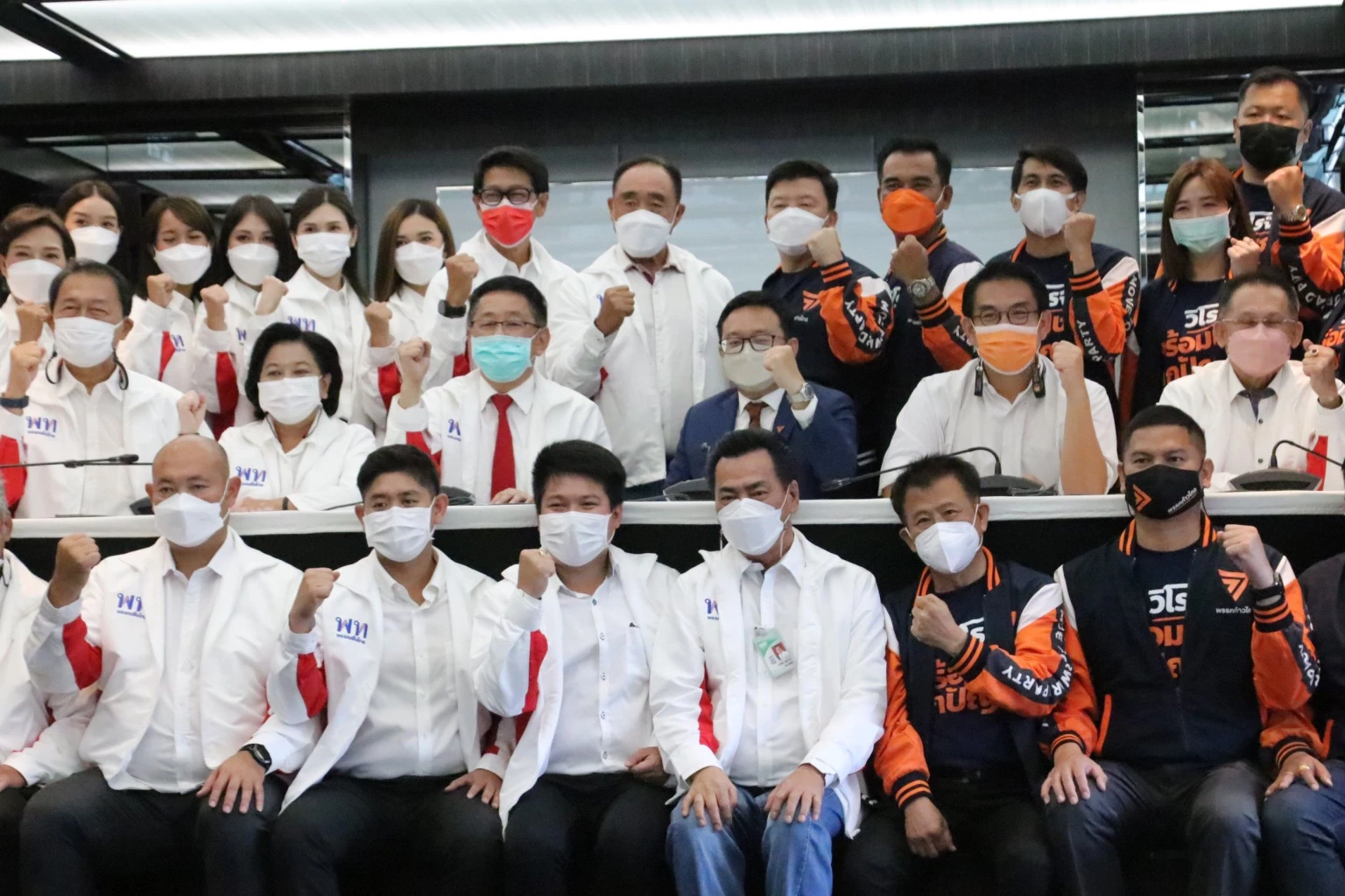 ว่าที่ส.ก.เพื่อไทย-ก้าวไกลจับมือบริหารสภากทม.-จ่อตั้งกก.ตรวจสอบทุจริต