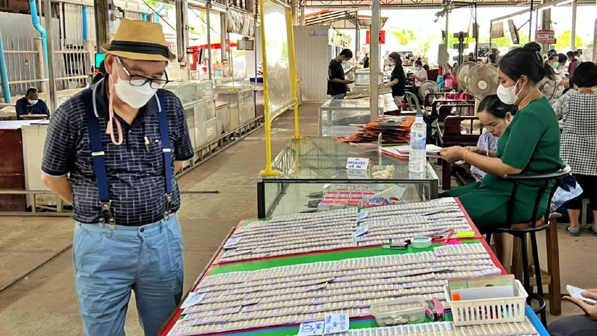 "สมชัย" ชี้ "รัฐบาล" ขายหวยออนไลน์  แบบเอาหน้า-สร้างภาระให้ "ประชาชน"