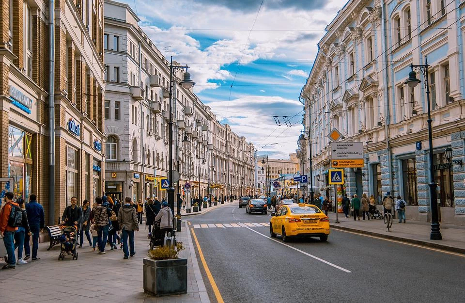 "มหาเศรษฐี" 1.5 หมื่นราย จ่ออพยพพ้นรัสเซีย