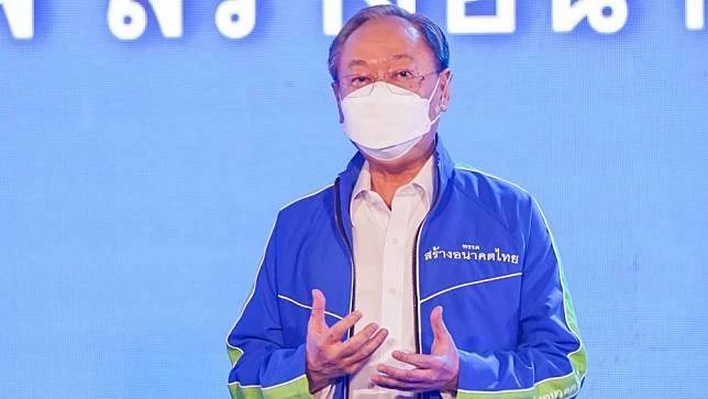 “สนธิรัตน์”จี้รัฐรับมือค่าไฟฟ้า-บาทอ่อน กระทบประชาชน