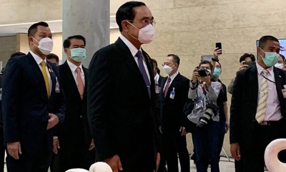 “นายกฯ”ถึงสภาพยักหน้ารับพร้อมสู้ศึกอภิปราย-เพจเชียร์ขึ้นข้อความหนุน