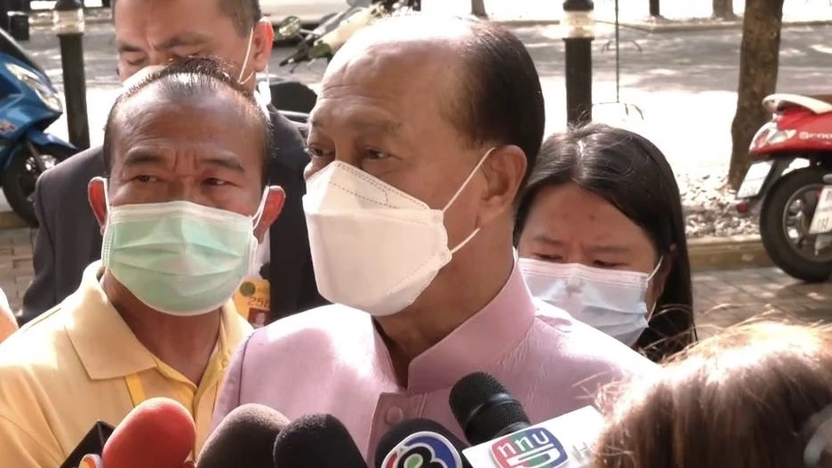 "อนุพงษ์" เผย ไร้ปัญหา หาก "นายกฯ" โยก พ้น "มท.1" ยัน "3 ป." ไม่แตก