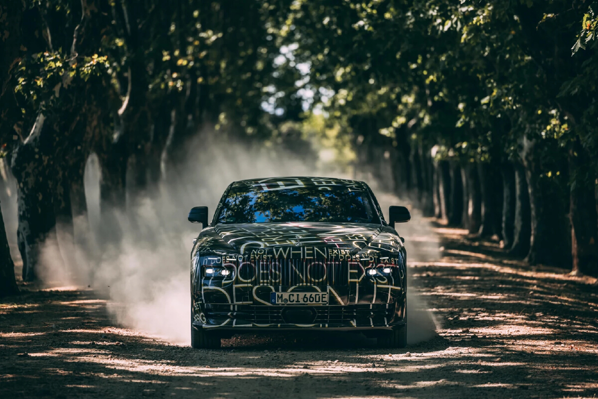 Rolls-Royce Spectre 'EV' เข้มทดสอบ 2.5 ล้านกิโลเมตร พร้อมส่งมองปี 66