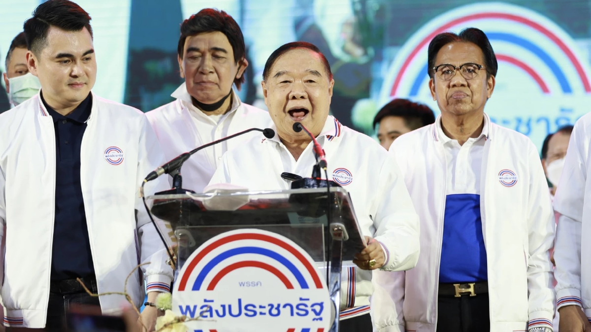 จ้า ยกจังหวัด "ประวิตร" เผย "พปชร." จอง 10ส.ส.ชลบุรี โว ผลงาน "น้ำ-อีอีซี"