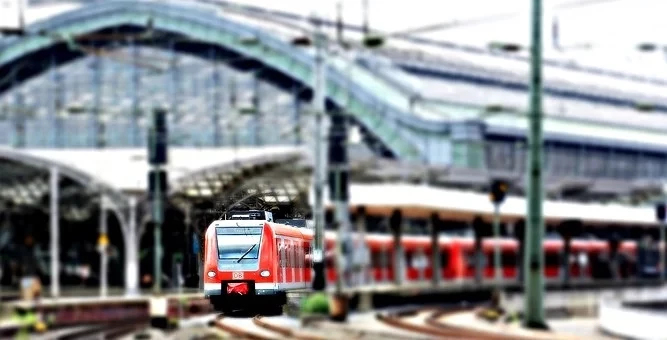 Transportation Sector - มองเลยความวุ่นวายออกไป