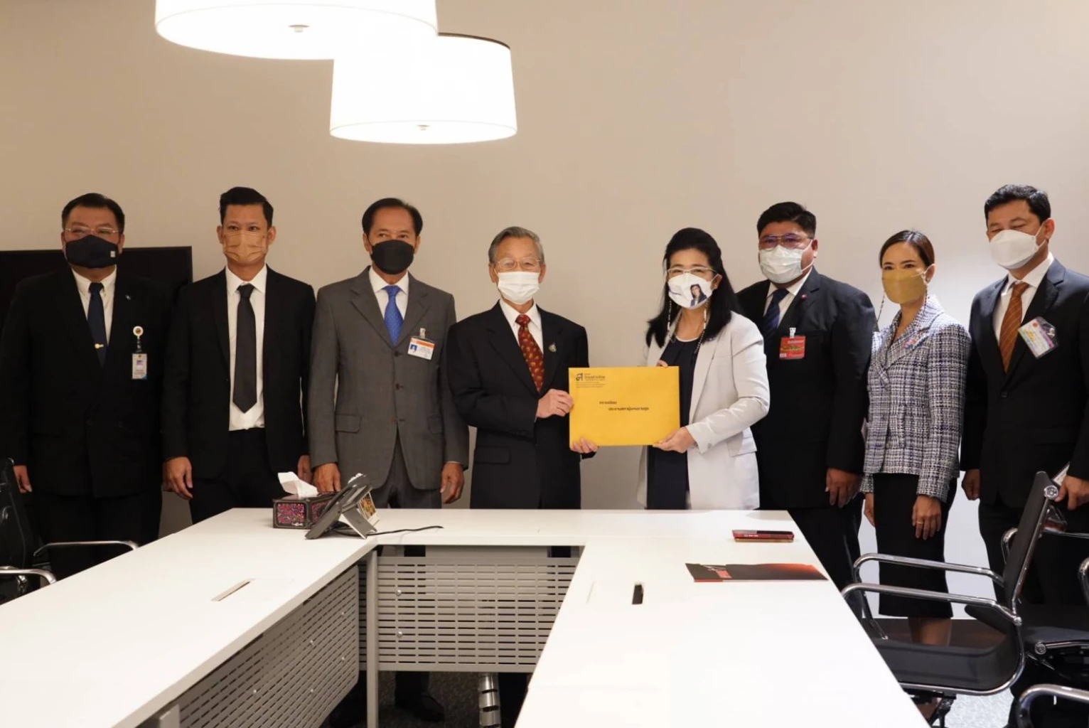 “ไทยสร้างไทย”ยื่นร่างพ.ร.บ.บํานาญ-สวัสดิการผู้สูงอายุชงช่วย3,000บาท
