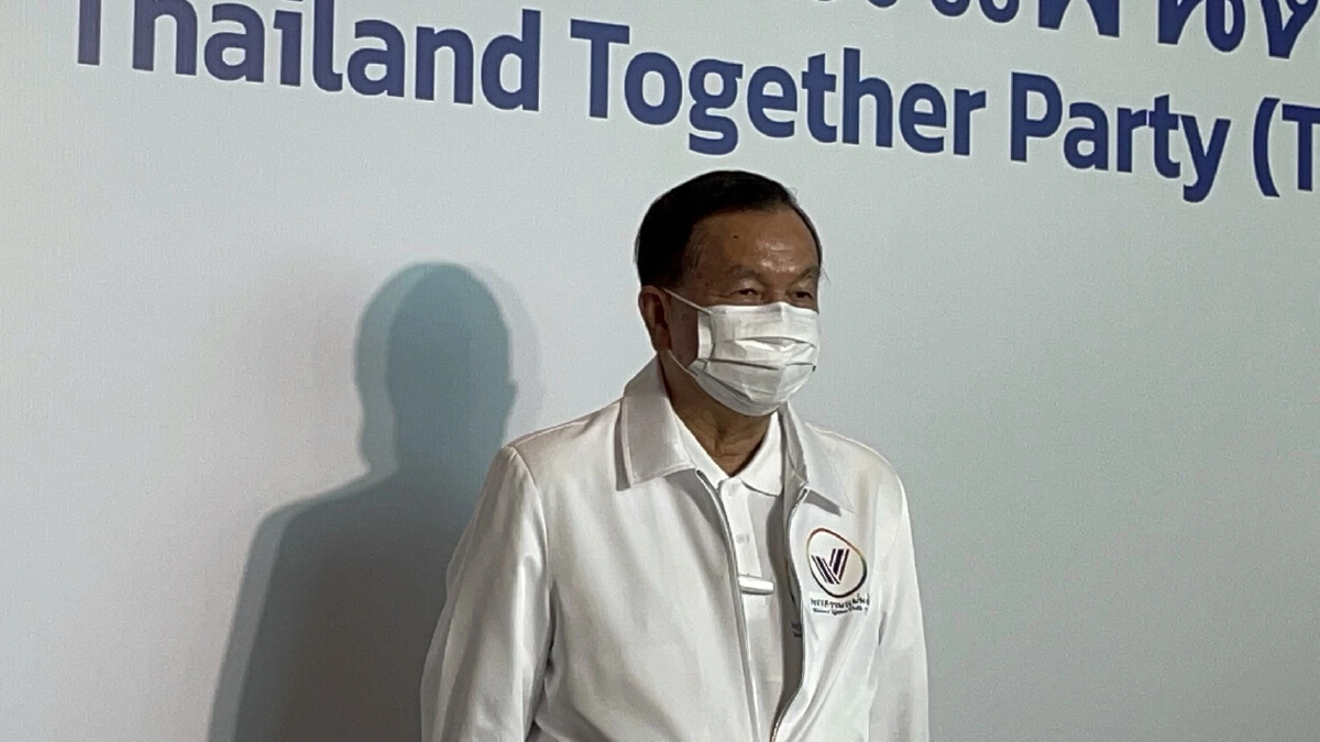 "บิ๊กน้อย" ยัน รวมแผ่นดิน ไม่ใช่พรรคอะไหล่ มั่นใจไม่ซ้ำรอย "ธรรมนัส"