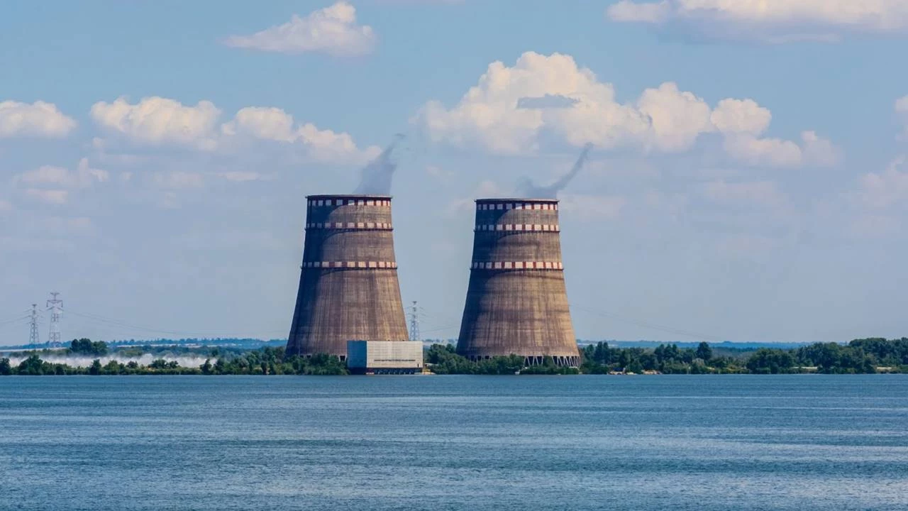 IAEA เผยโรงไฟฟ้านิวเคลียร์ยูเครนถูกตัดขาดสายไฟหลัก ต้องใช้ไฟสำรอง