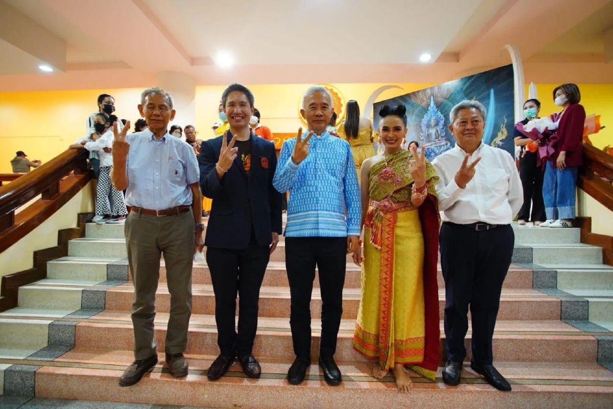 “สุวัจน์” ชื่นชม ละคร“ย่าฉันท่านชื่อโม”สร้างกำลังใจ ทำความดี รักบ้านเมือง