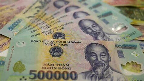 เวียดนามประกาศลดค่าเงินดอง ยันพร้อมขาย FX รักษาเสถียรภาพตลาด