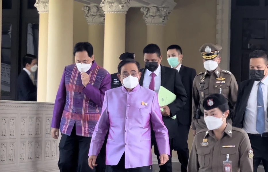 “รวมไทยสร้างชาติ”เตรียมส่งเทียบเชิญ ”พล.อ.ประยุทธ์” เข้าร่วมพรรค 21 พ.ย.