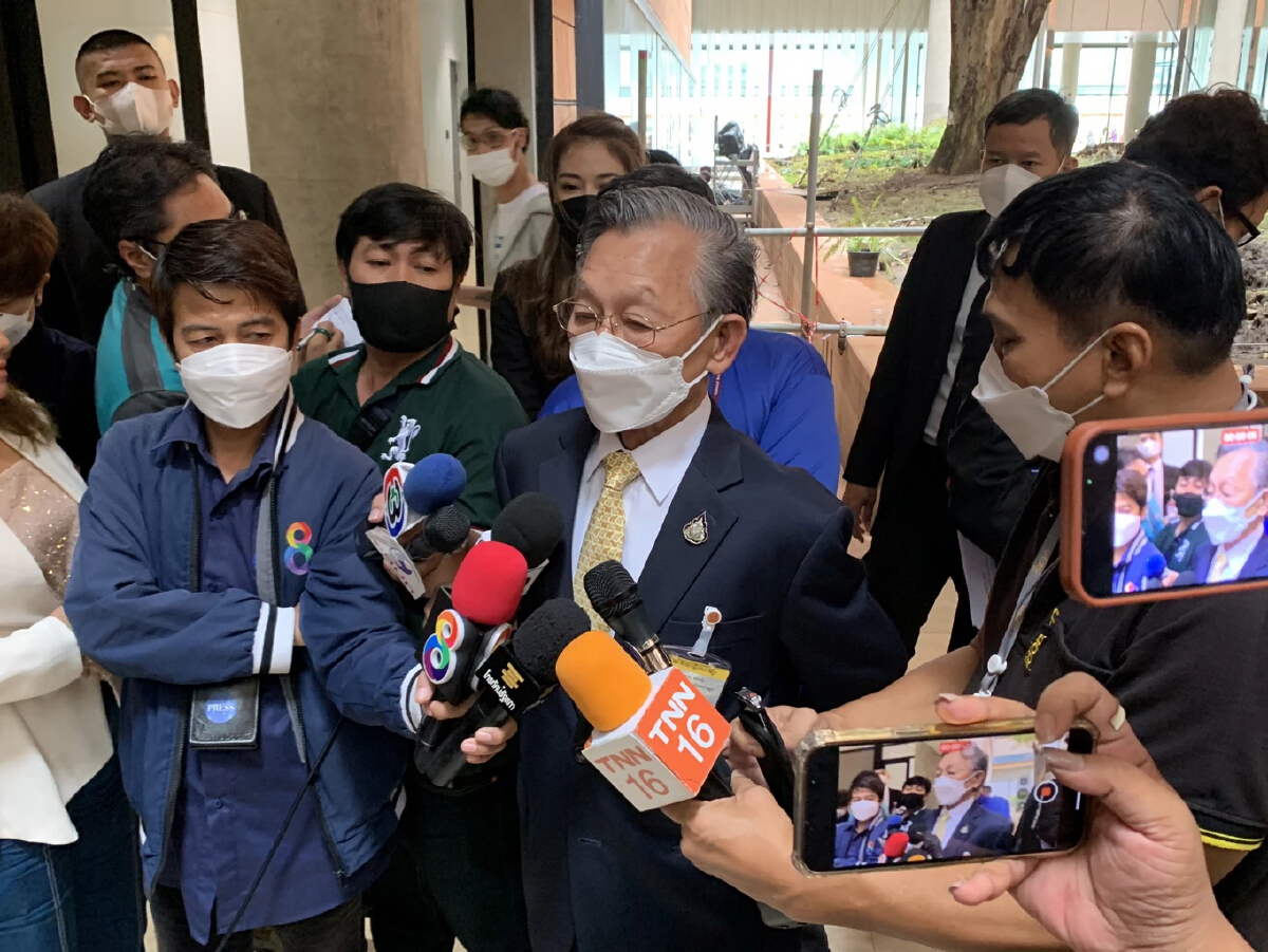 "ชวน" ยันทำหน้าที่เป็นกลาง โยนนายกฯตัดสิน "สภาล่ม" เงื่อนไขยุบสภา