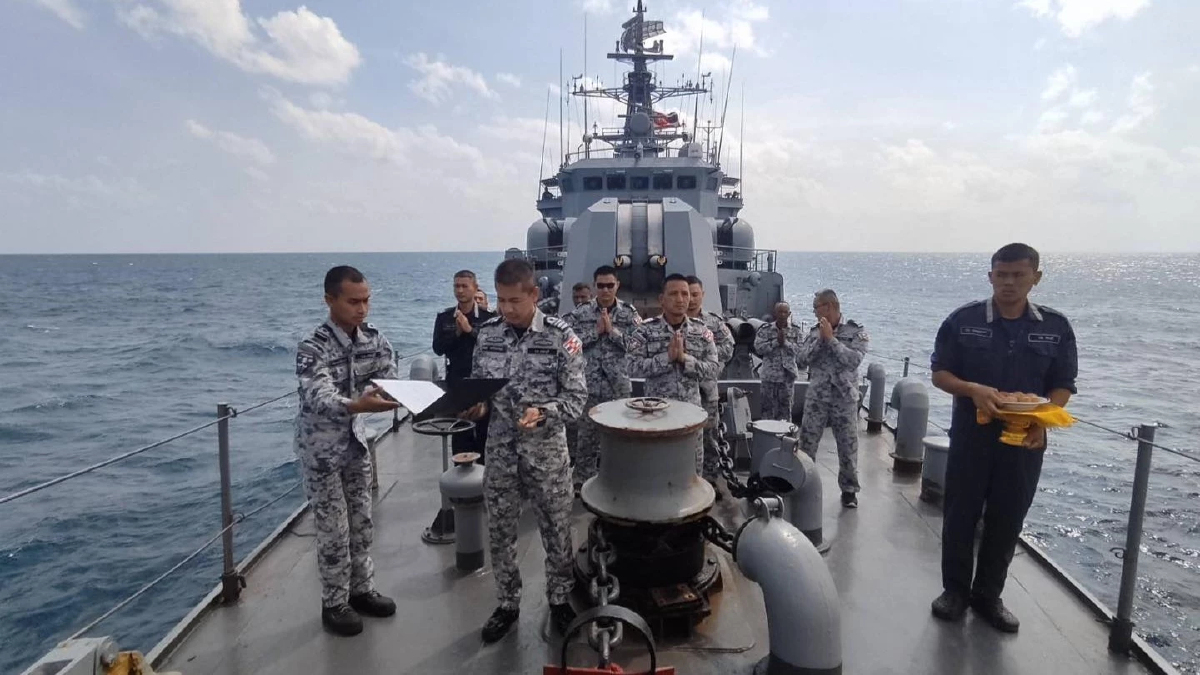 เรือหลวงกระบุรี ไหว้แม่ย่านางเรือ  ขอให้ค้นหาทหารเรือหลวงสุโขทัย ครบทุกนาย