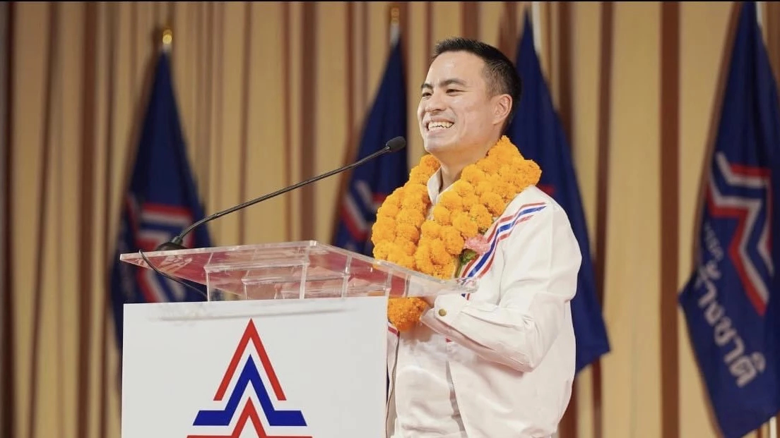 "เลขาฯ รทสช." ยัน ส.ส.ย้ายมาแน่ แจง ประยุทธ์ เท แค่ลือ จ่อ ประกาศชัดเจนแน่นอน