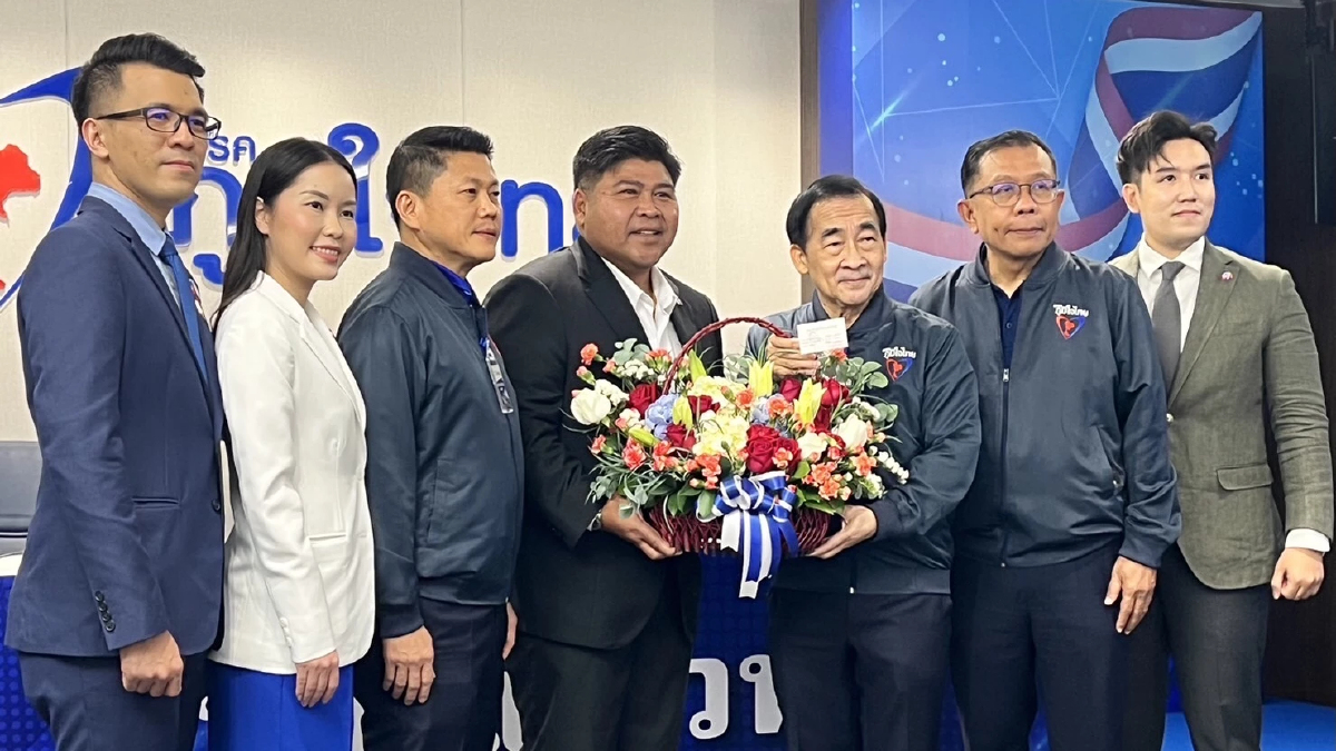 “ต่อพงษ์” อวยพรภท.หยอด ตึกใหม่รับตั้งรัฐบาล “สรอรรถ”ยิ้มรับพร้อมจับมือ
