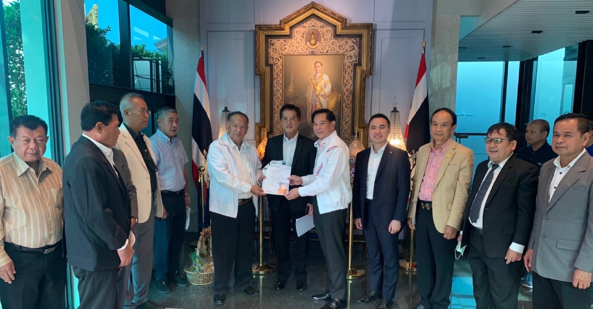 “รทสช.” เผย อีสานกระแสดี พรรคได้ตัวผู้สมัครส.ส. ครบ เด็กเก่าพปชร. โผล่ซบ