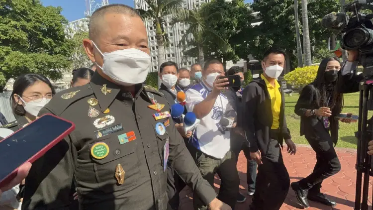 ผบ.ทบ.สั่งสแตนด์บาย ฮ.-กำลังภาคพื้น ช่วยค้นหา ผู้สูญหาย รล.สุโขทัย