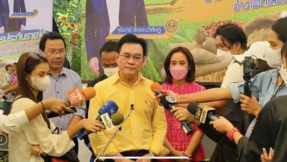 "จุรินทร์" ยันเคาะผู้สมัครปชป.เกือบ100%  มองไร้สัญญาณยุบสภา