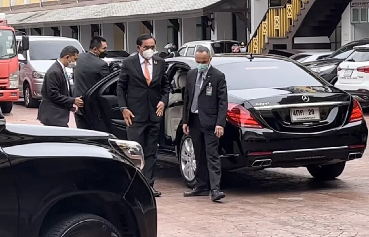 นายกฯ แนะ ผบ.เหล่าทัพ ดูหนัง "Fauda" ชี้สถานการณ์โลกนำปัญหามาปั่น ก่อสงคราม