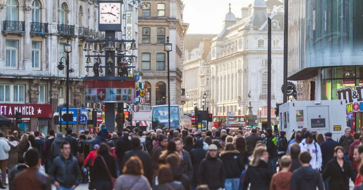 ความเชื่อมั่นผู้บริโภคอังกฤษร่วงแตะจุดต่ำสุดในรอบ 50 ปี สาเหตุจากเงินเฟ้อ