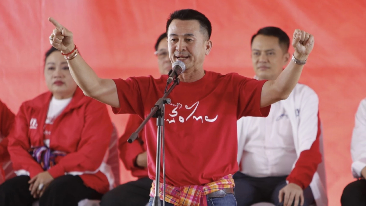 “ชลน่าน” ท้า “ประยุทธ์” ขึ้นเวทีดีเบต ประชันวิสัยทัศน์ ให้ ปชช. ตัดสิน
