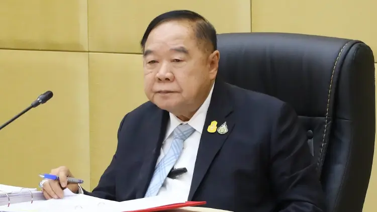 โอละพ่อ! เพจ "บิ๊กป้อม" ตัดพ้อ "บิ๊กตู่" โฆษกประจำตัว กลับลำ ยันเป็นของจริง