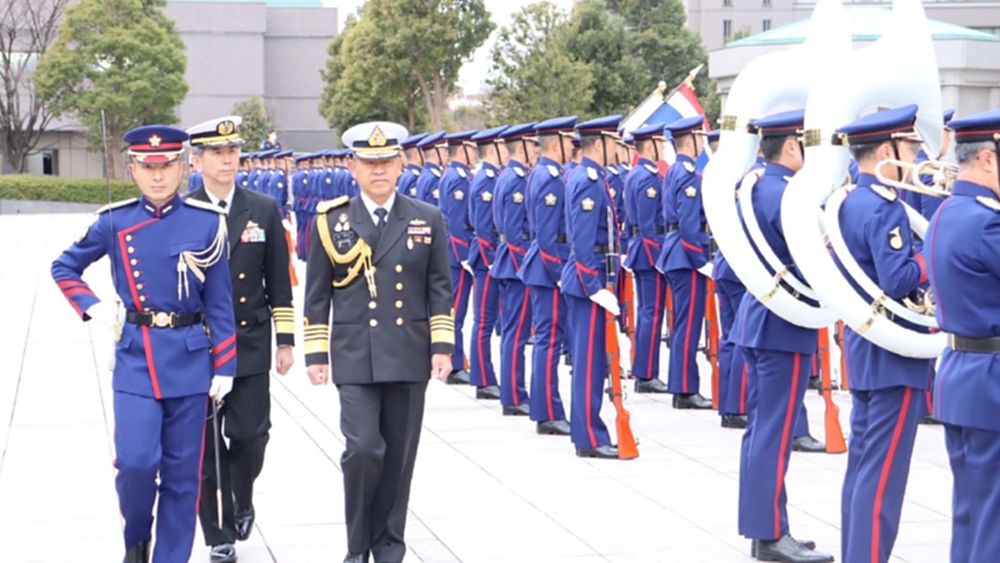 ผบ.ทร. เยือน กำลังป้องกันตนเองทางทะเลญี่ปุ่น ถกความมั่นคง พล.ร.อ. ริว  ซากาอิ