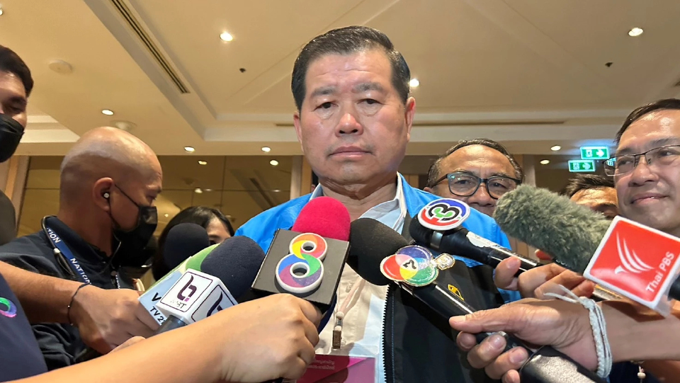 “นิพนธ์” ยกธรรมเนียม ชง “จุรินทร์” แคนดิเดตนายกคนเดียว ขอดูข้อบังคับกลับมติ