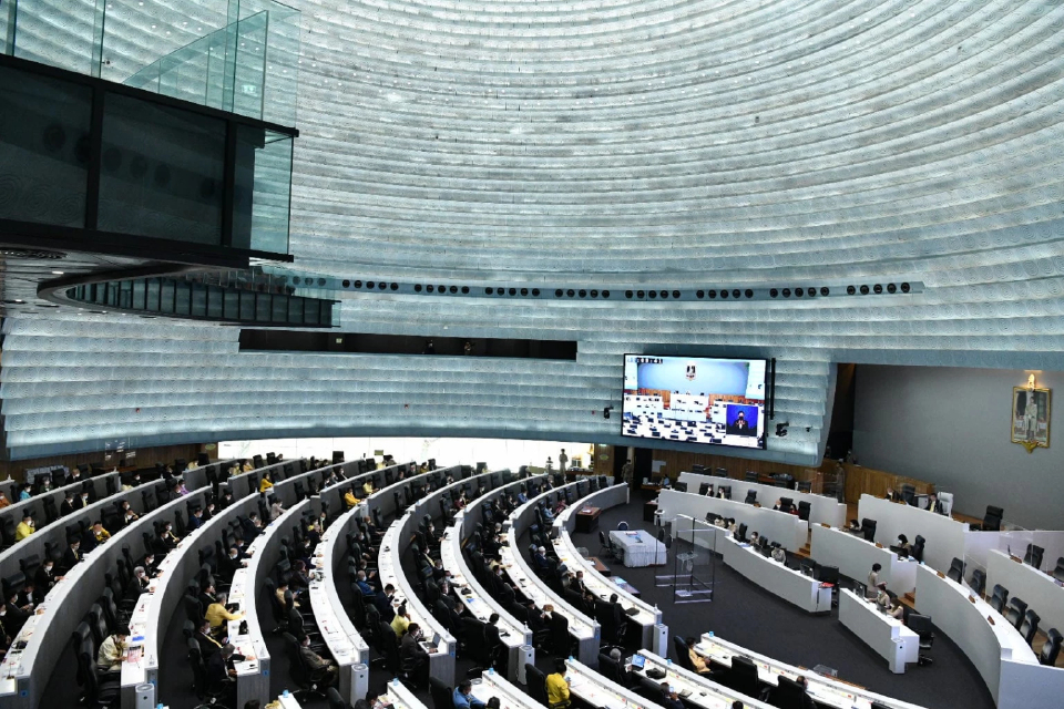 "วุฒิสภา" เห็นชอบ สมภพ ภูริวิกรัยพงศ์ นั่ง "กสทช."