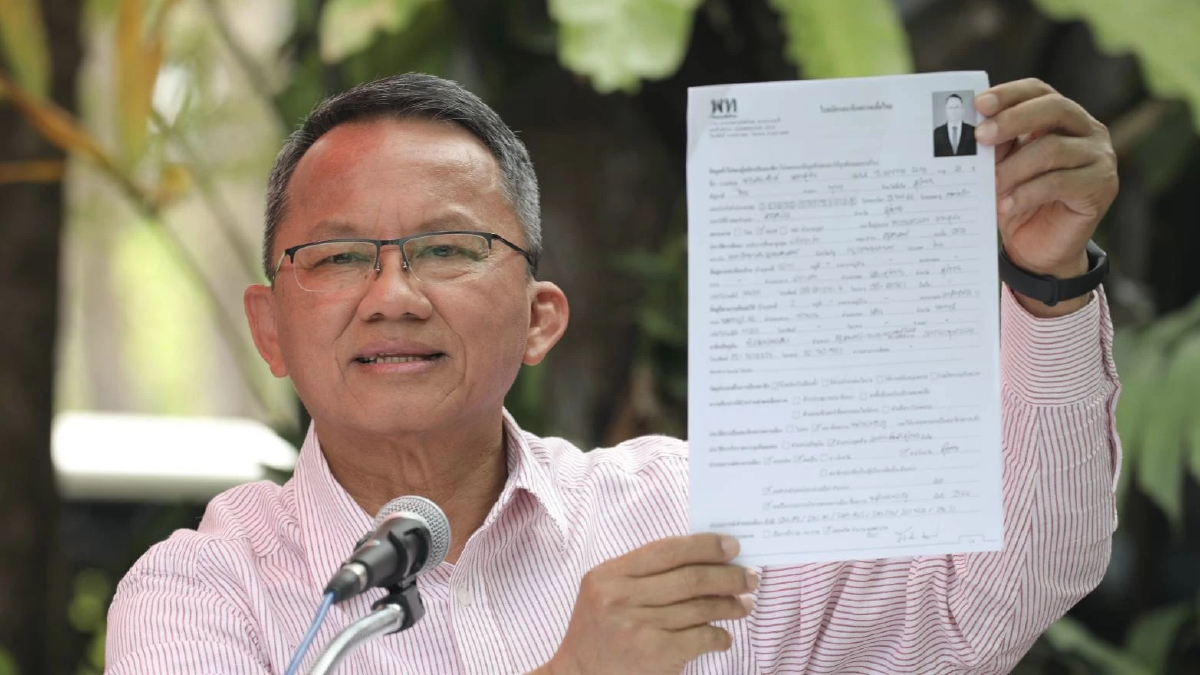 "สมศักดิ์" แถลงไขก๊อก รมต. ซบ "พท." สานฝัน แลนด์สไลด์ ตั้งรัฐบาล