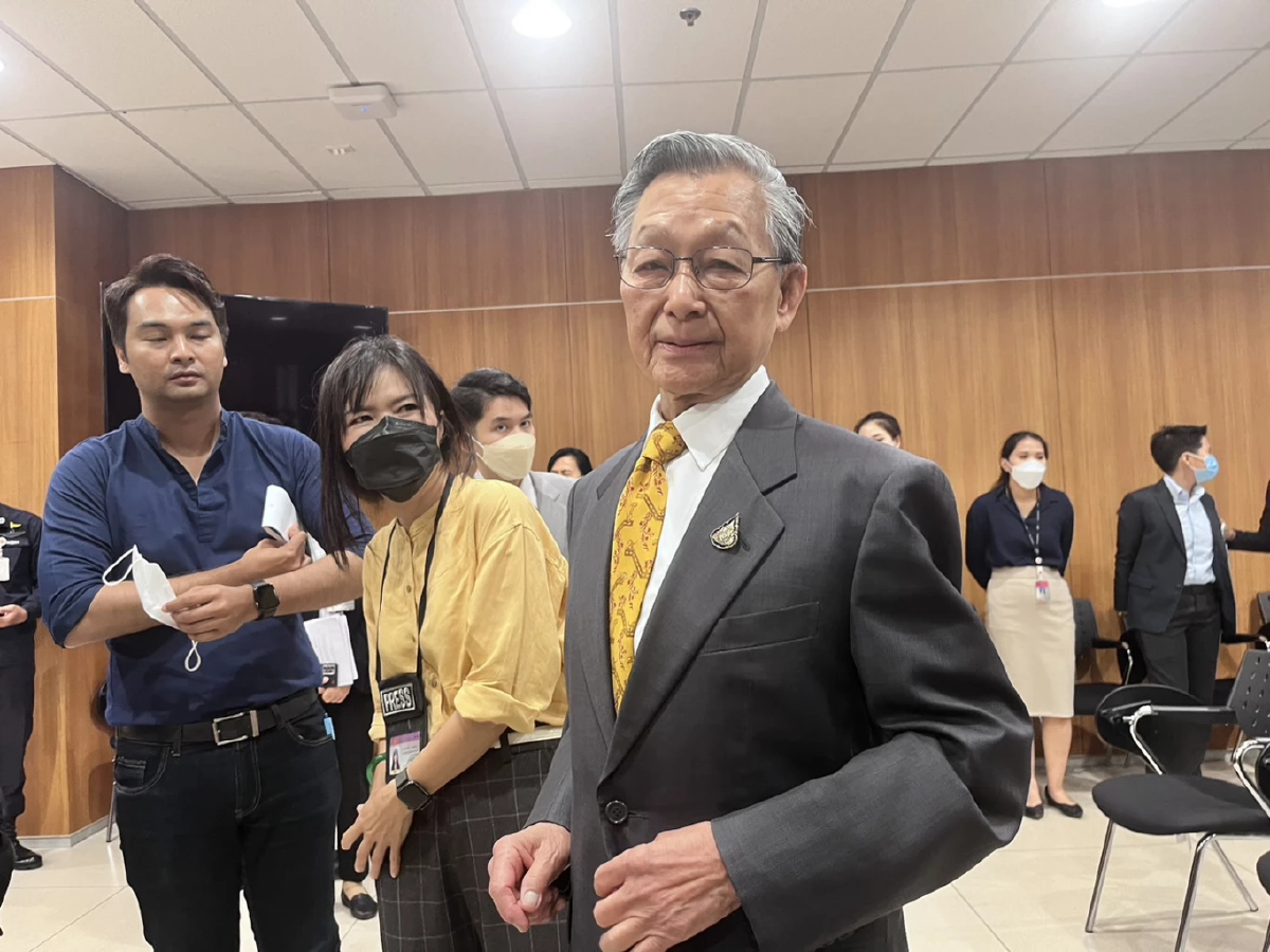 "ชวน" เตรียมรถกระบะตระเวนหาเสียง - ให้ข้อมูลการเมือง ช่วย"จุรินทร์"สู้ศึก