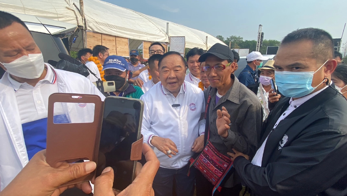 ‘ลุงป้อม’กำชับลูกพรรคหาเสียงสร้างสรรค์-หวั่นดิสเครดิตโยงรัฐประหาร