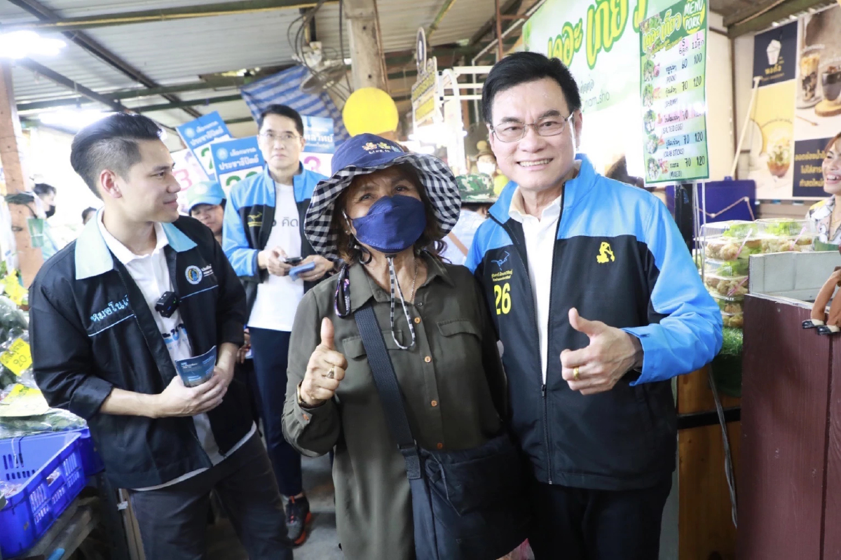 “จุรินทร์”ช่วยหาเสียงผู้สมัครส.ส.กทม.ก่อนปราศรัยวงเวียนใหญ่