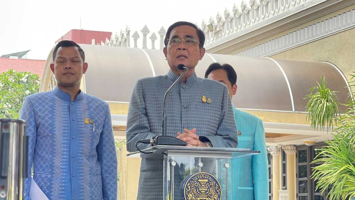 ‘ประยุทธ์’ปัดตอบร่วมเวทีดีเบต-มั่นใจรทสช.คว้า ส.ส. 100 ที่นั่ง