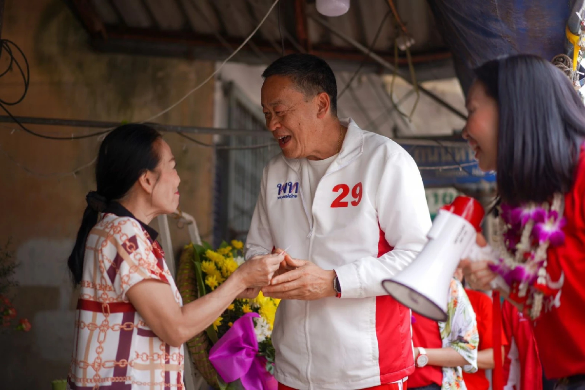 "เศรษฐา” พร้อมรับฟังทุกโพล เหน็บเทคนิคบางพรรค โจมตีกระเป๋าเงินดิจิทัล