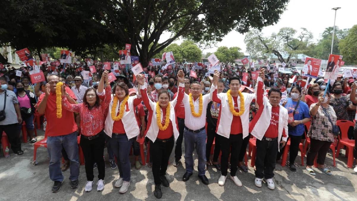 “สมศักดิ์” หาเสียง พิษณุโลก ปลุก พท. แลนด์สไลด์ หวั่น รัฐบาลผสม ทำนโยบายสะดุด