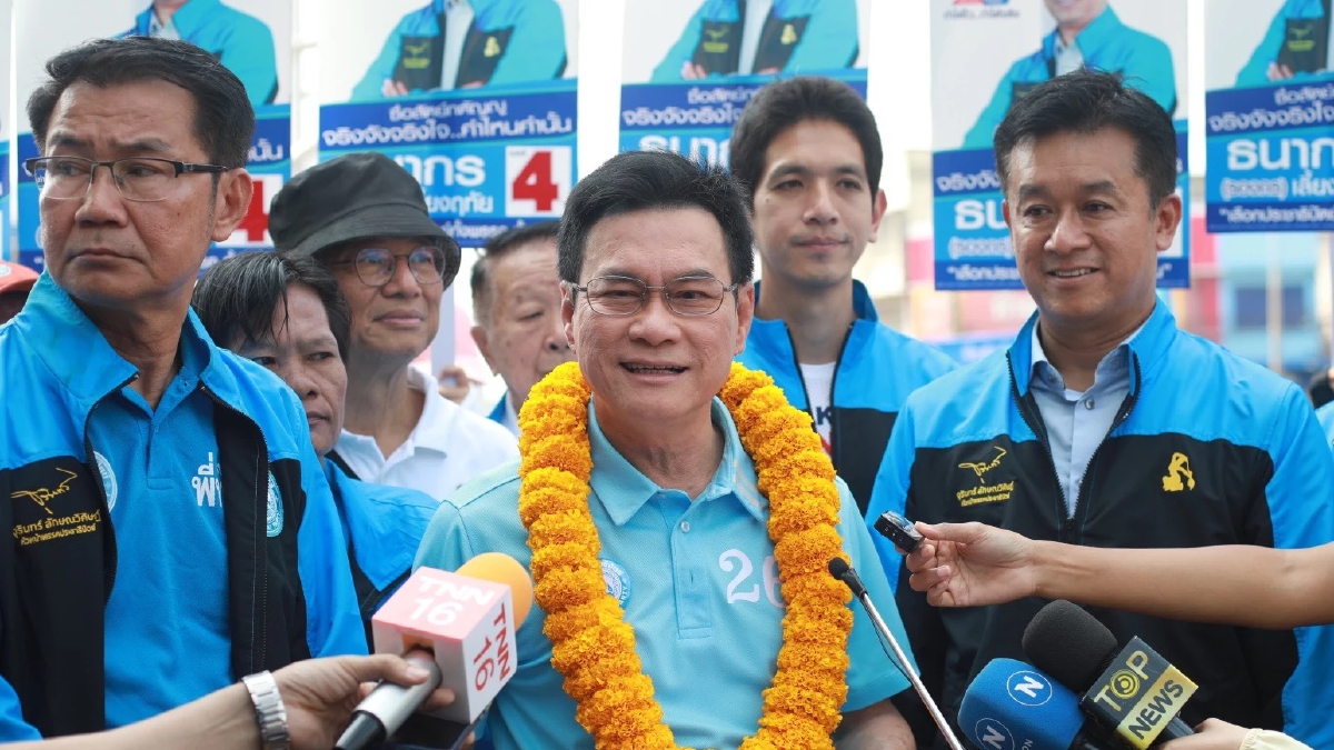"จุรินทร์"ยันยึดระบบรัฐสภา เมินสูตร "จับขั้วล่วงหน้า" ย้ำปชป.ขวางแก้ม.112