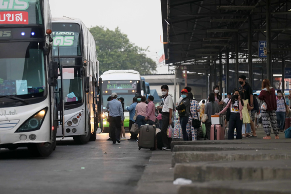 กรมการขนส่งทางบก พร้อมอำนวยความสะดวกคนเดินทาง วันหยุด วันฉัตรมงคล 2566