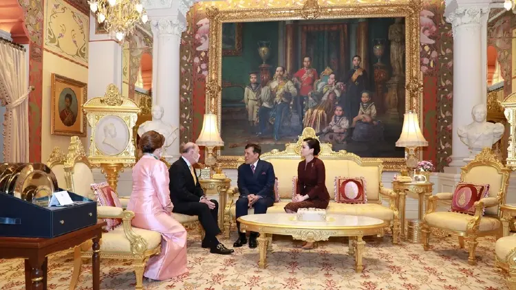 ในหลวง พระราชทานพระบรมราชวโรกาสให้ ทูตต่างประเทศในไทย เฝ้าฯ กราบบังคมทูลลา ในโอกาสที่จะพ้นจากหน้าที่