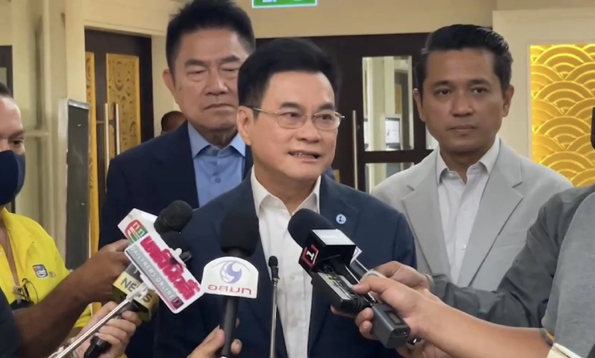 "จุรินทร์" มองเลือก"ประธานสภาฯ" วัดที่เสียงโหวต ปมเสนอชื่อ"นายกฯ" รธน.เปลี่ยน