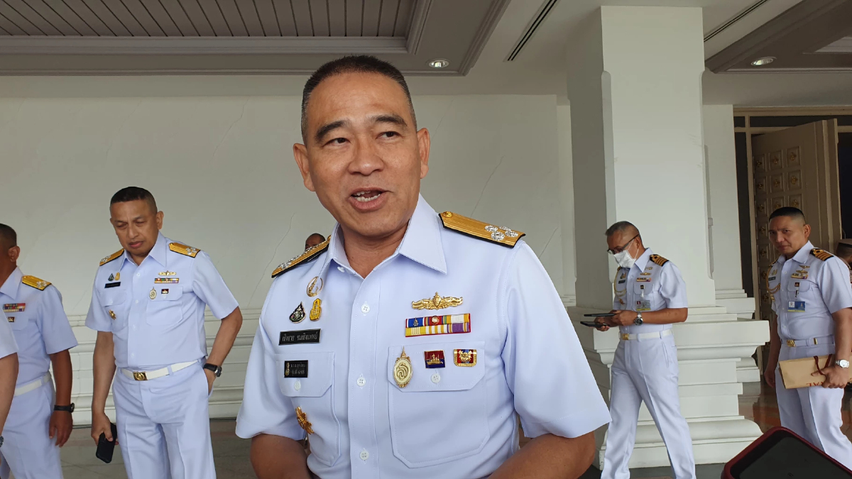 "บิ๊กจ๊อด" เปิดสเปค ผบ.ทร.ใหม่ รอ"บิ๊กตู่" ส่งสัญญาณนัดบอร์ด 7 เสือ