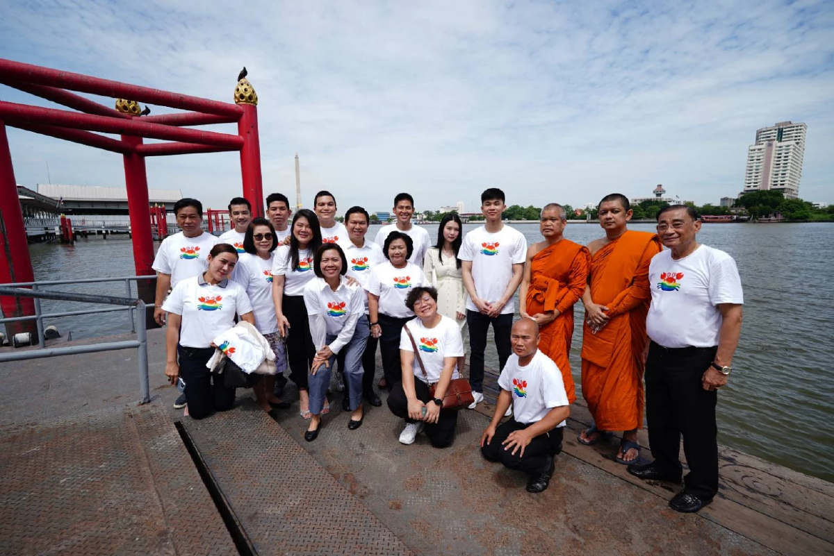 ‘ลูกไปป์’นำทีมคนใกล้ชิดทำบุญวันเกิด‘ยิ่งลักษณ์’เจ้าตัวโพสต์6ความทรงจำ