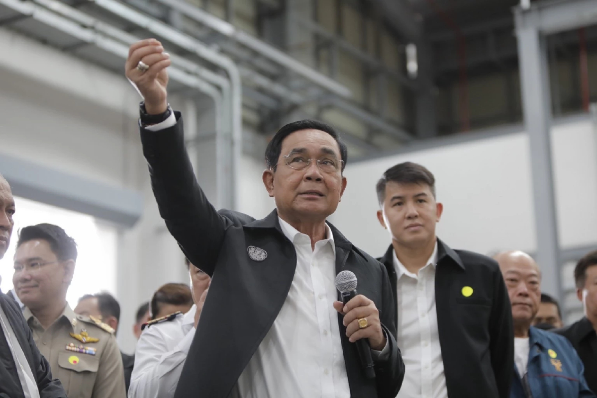 นายกฯ ปัดตอบหนี้รถไฟฟ้าสายสีเขียว 'บีทีเอส' ลุ้นสภา กทม.