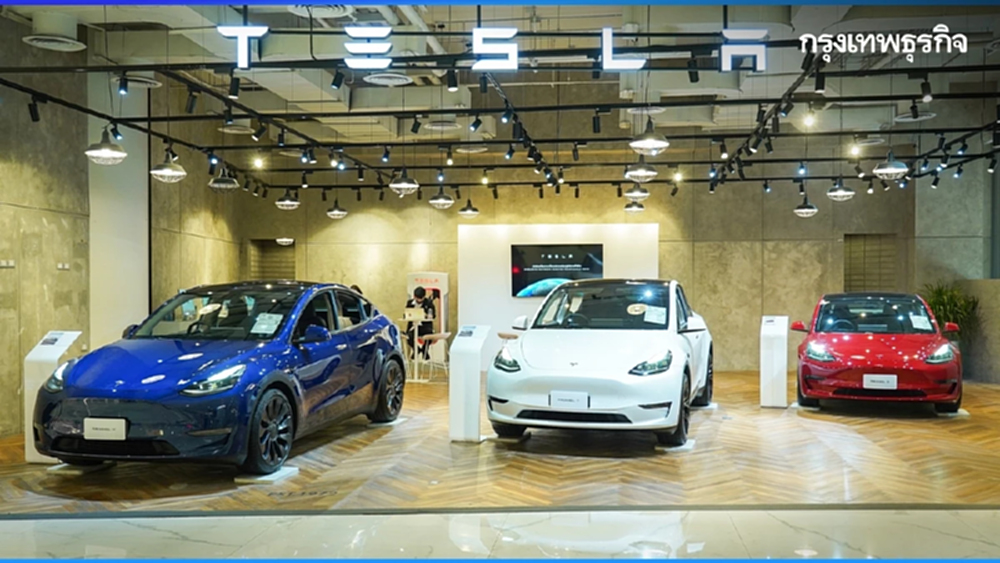 ไอคอนสยาม เปิด Tesla Supercharging สถานีชาร์จรถไฟฟ้า มุ่งสู่พลังงานที่ยั่งยืน