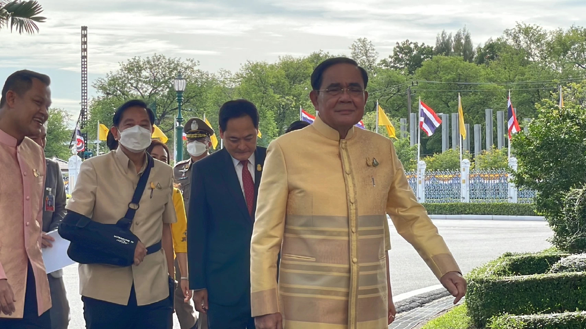 "บิ๊กตู่" ปัดคุย "บิ๊กป้อม" มีชื่อชิง นายกฯ ยัน ส.ว.มีวุฒิภาวะ ไม่ต้องไปสั่ง
