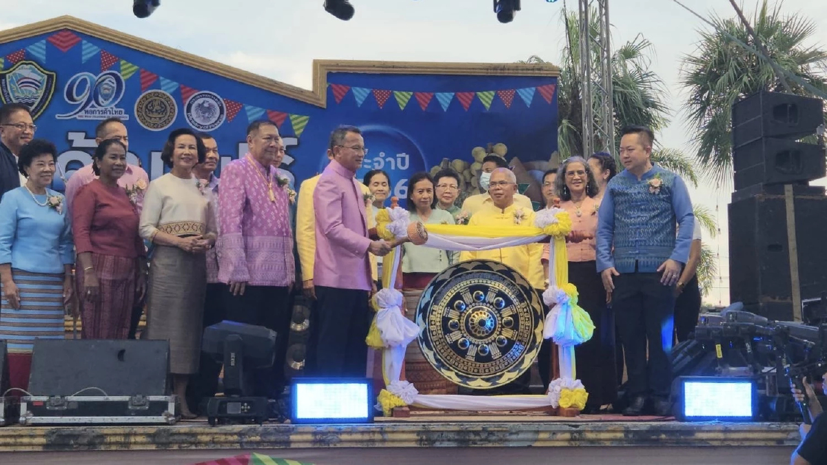 สมศักดิ์ ปลื้ม ของดีสุโขทัย ทุเรียนหมอนพระร่วง กระตุ้นท่องเที่ยว-เศรษฐกิจ