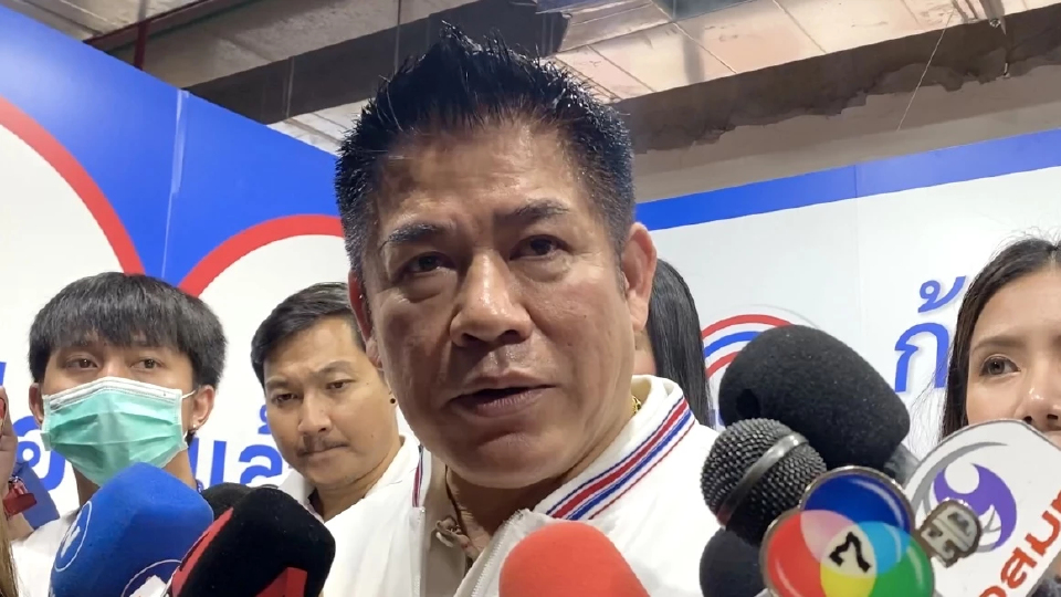 "ธรรมนัส" เผย "พปชร." ยังไม่ถูกทาบ ร่วมรัฐบาล โยน "พท." แก้ปม ไม่เอาลุงเอง