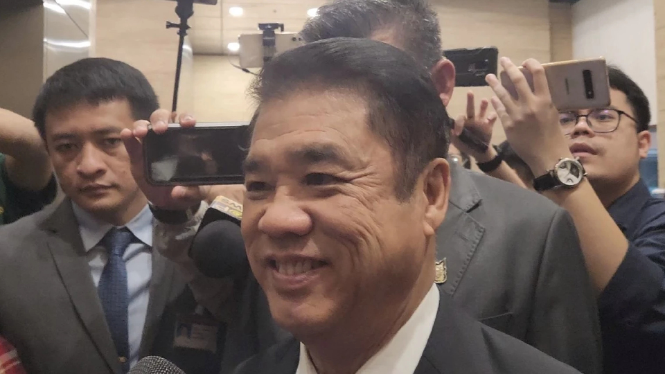 "สุริยะ" ลั่น รถไฟฟ้า20บาท ทำได้แน่ มั่นใจ แจงสภาครบทุกประเด็น